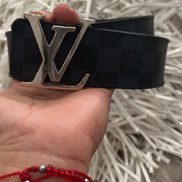 Louis Vuitton men’s belt - Picture 1 of 7